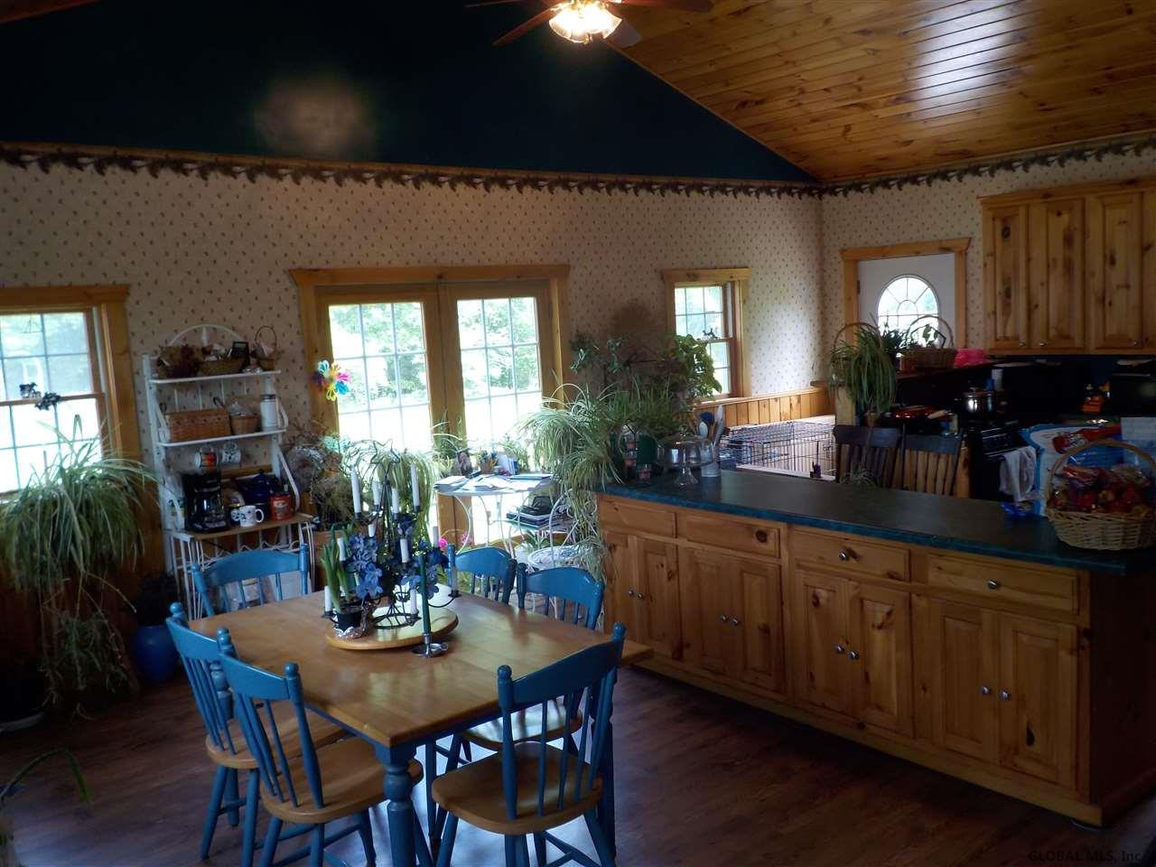 122 Thomas Road Gansevoort, NY 12831 - Photo 6 of 24 Photo 6