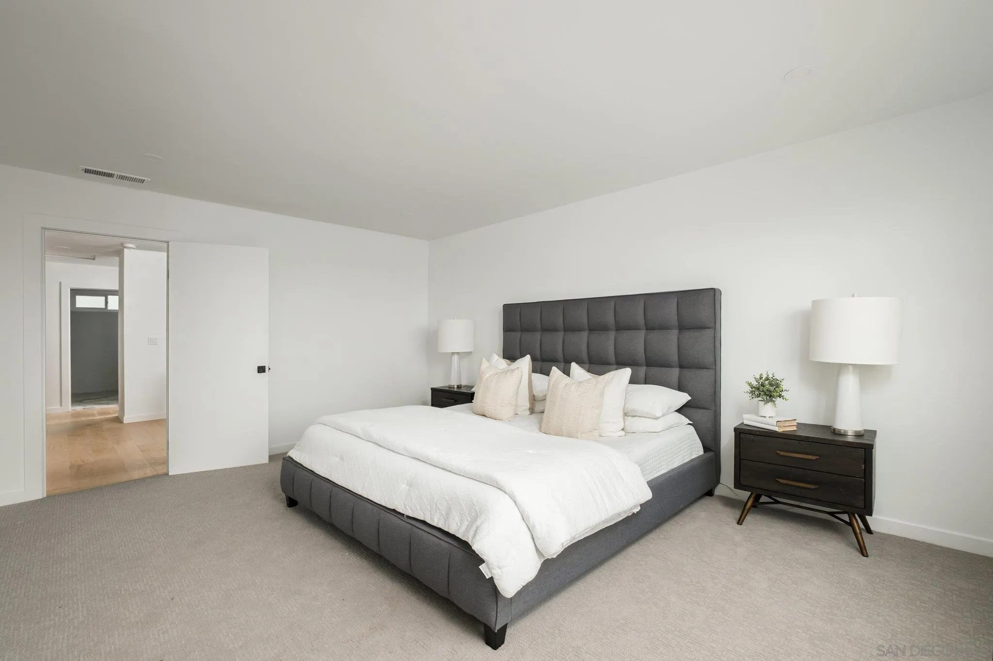1201 Rippey Street El Cajon, CA 92020 - Photo 17 of 45 Gallery Image 17