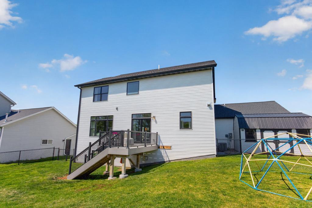 2014 Hagen Lane Southwest Rochester, MN 55902 - Photo 80 of 92