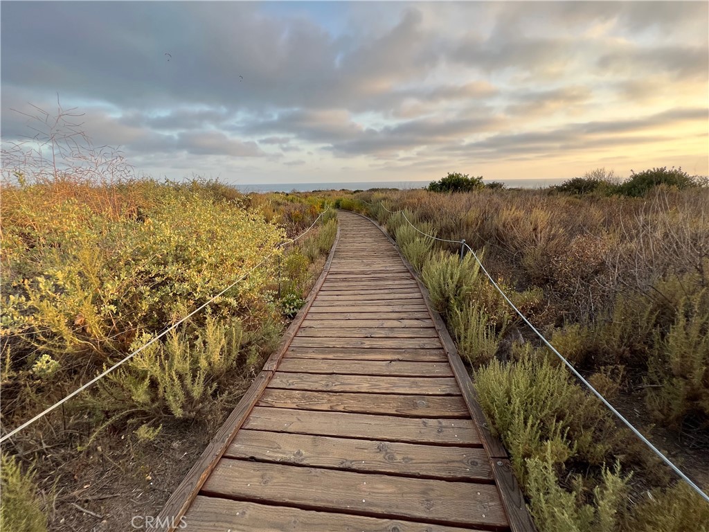 457 Seaward Road, Unit B Newport Beach, CA 92625 - Photo 12 of 16 a view of a city from a balcony