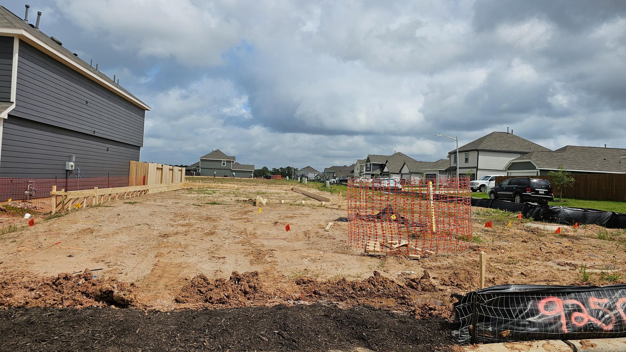 9250 Grace Rdg Drive Willis, TX 77318 - Photo 2 of 40
