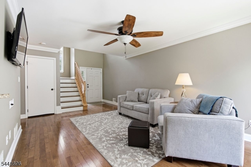 45 Weatherhill Road Hamburg, NJ 07419 - Photo 13 of 25