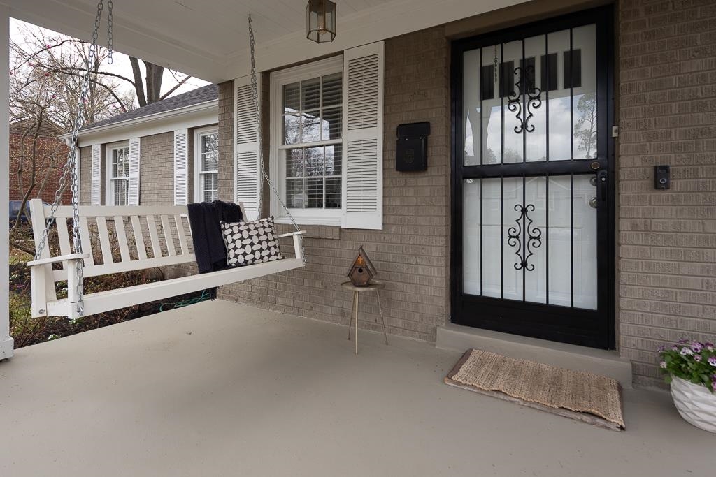 777 Moss Road Memphis, TN 38117 - Photo 2 of 21 Gallery Image 2
