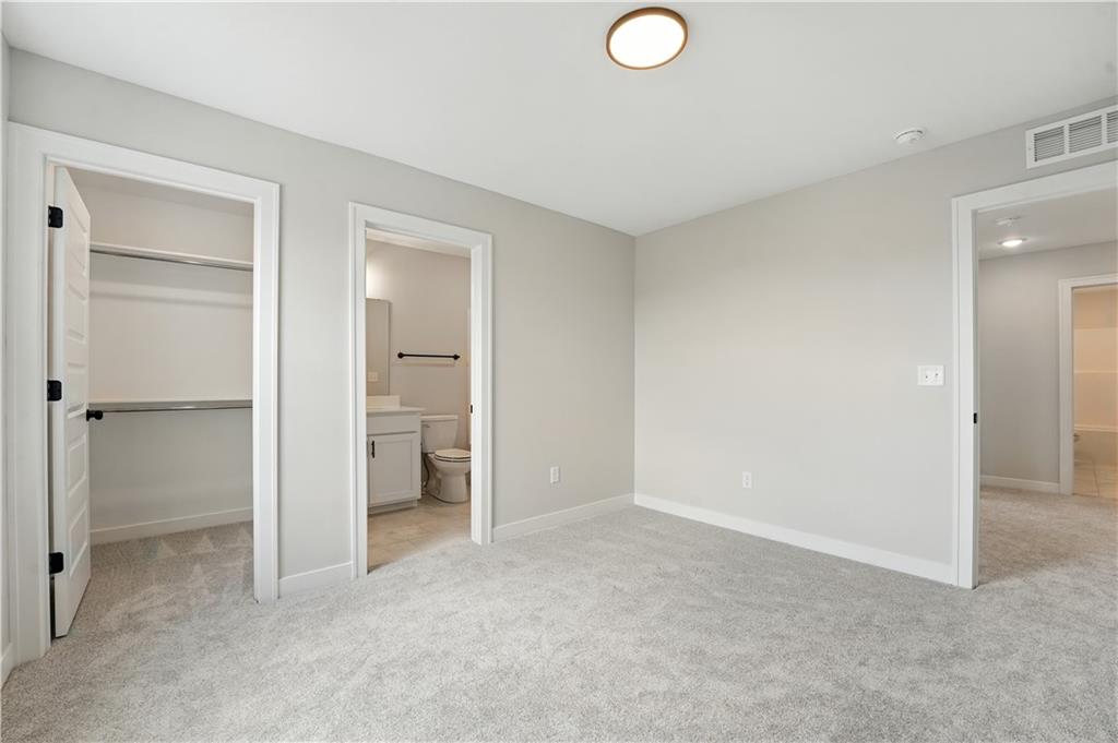 1933 Southwest Merryman Drive Lee's Summit, MO 64082 - Photo 14 of 38