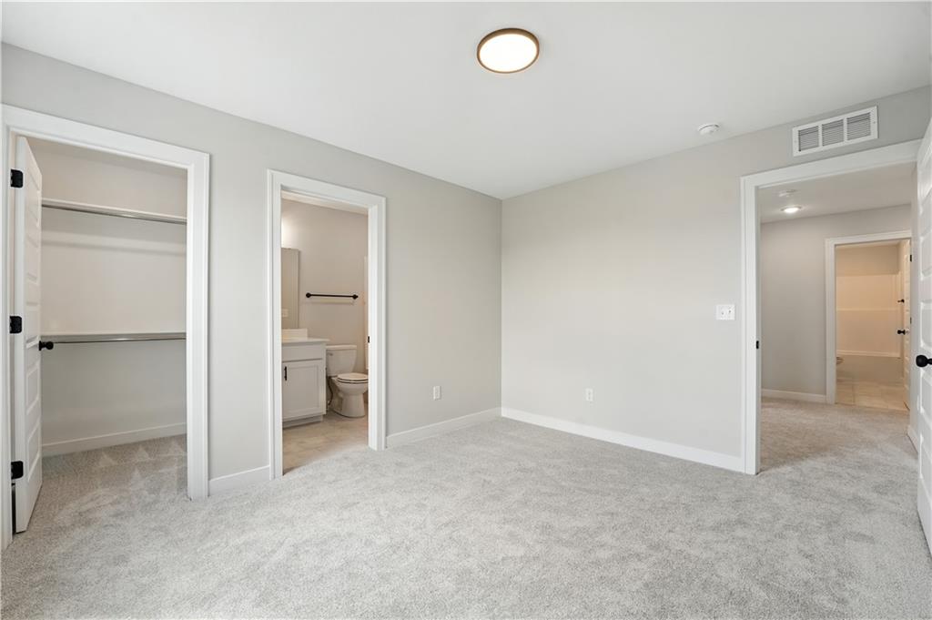 1933 Southwest Merryman Drive Lee's Summit, MO 64082 - Photo 15 of 38