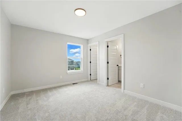 $519,950 | 1933 Southwest Merryman Drive, Lee's Summit, MO 64082