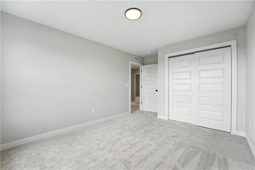 1933 Southwest Merryman Drive Lee's Summit, MO 64082 - Photo 18 of 38