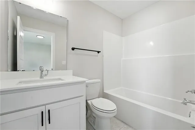 $519,950 | 1933 Southwest Merryman Drive, Lee's Summit, MO 64082