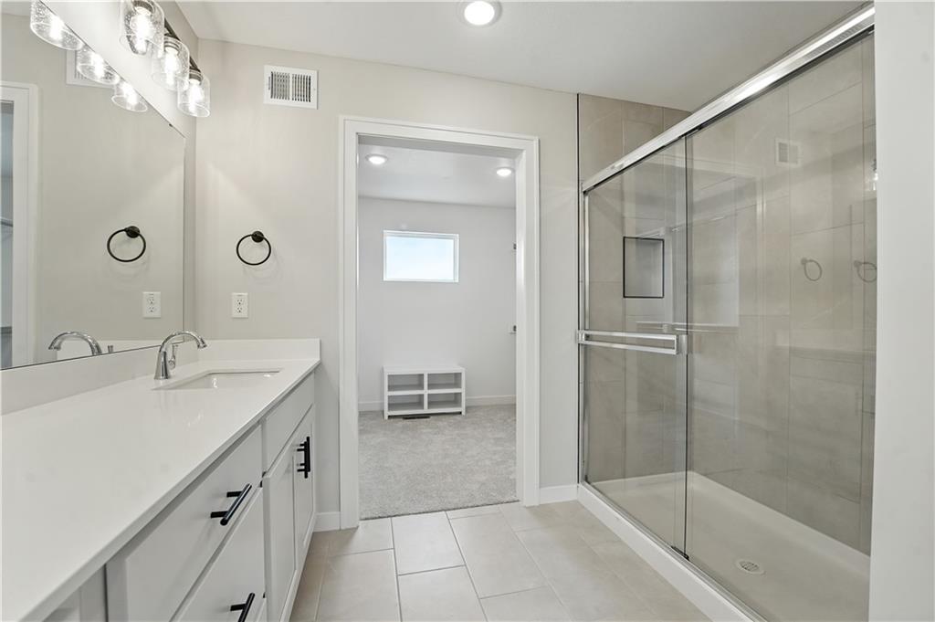 1933 Southwest Merryman Drive Lee's Summit, MO 64082 - Photo 24 of 38