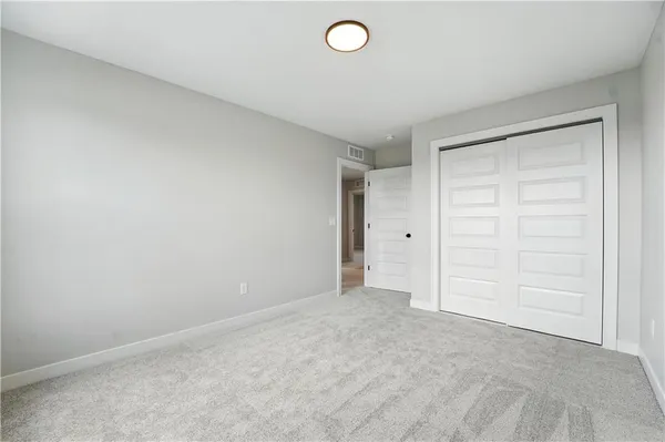 $539,950 | 1933 Southwest Merryman Drive, Lee's Summit, MO 64082