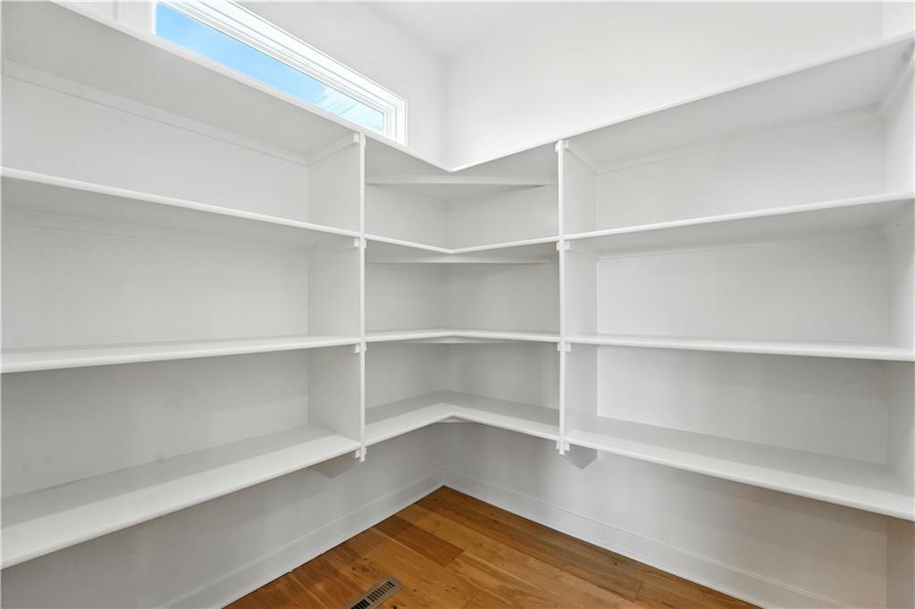 1933 Southwest Merryman Drive Lee's Summit, MO 64082 - Photo 10 of 38