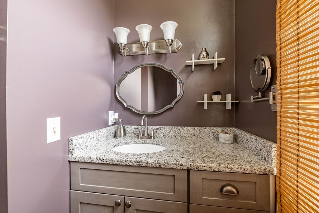 97 Riverview Place, Unit E Southbridge, MA 01550 - Photo 16 of 29