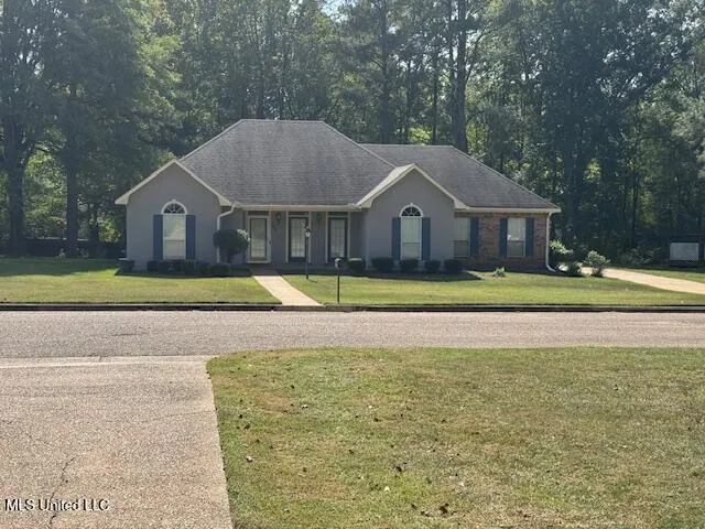$1,500 | 326 Amanda Lane, Byram, MS 39272