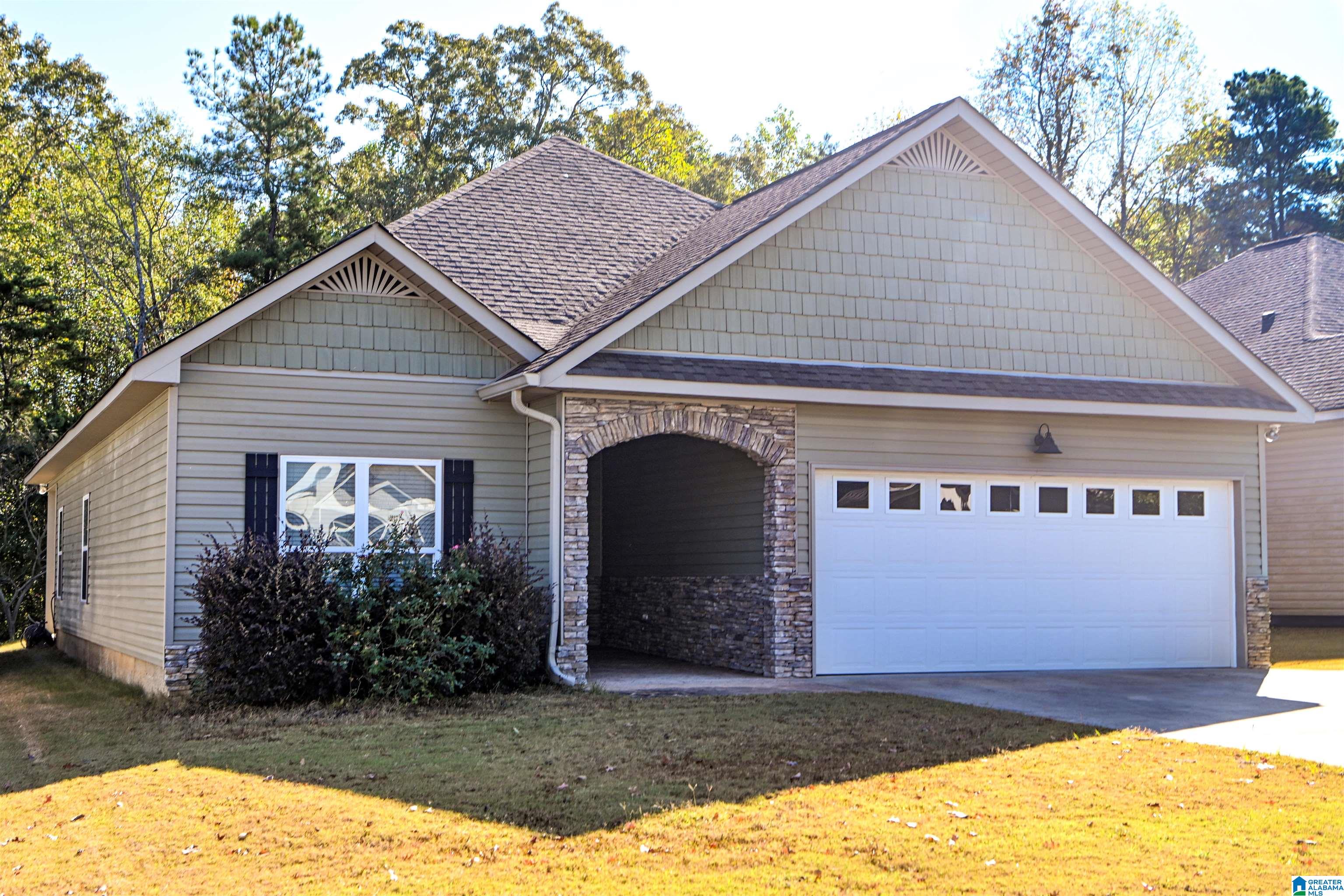 130 Sunset Lane Jemison, AL 35085 - Photo 2 of 18