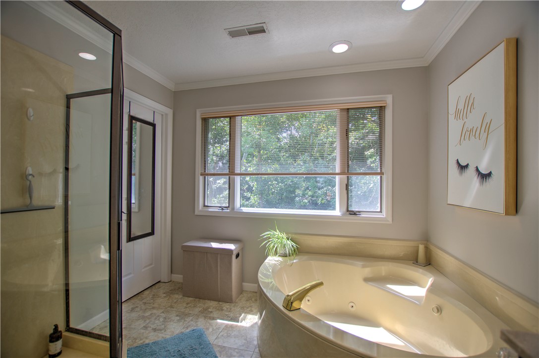 2275 South Franzy Drive Decatur, IL 62521 - Photo 23 of 40 Gallery Image 23