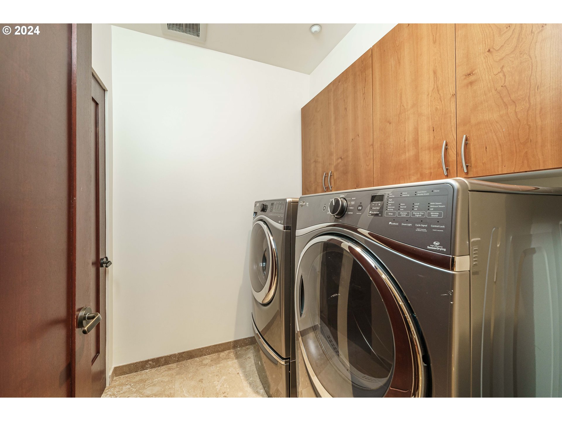 3030 Northwest Montara Loop Portland, OR 97229 - Photo 28 of 37 a utility room with dryer and washer
