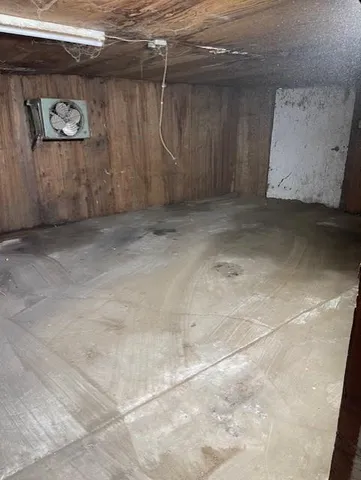 $899,999 | 119 East Clausen Road, Turlock, CA 95380