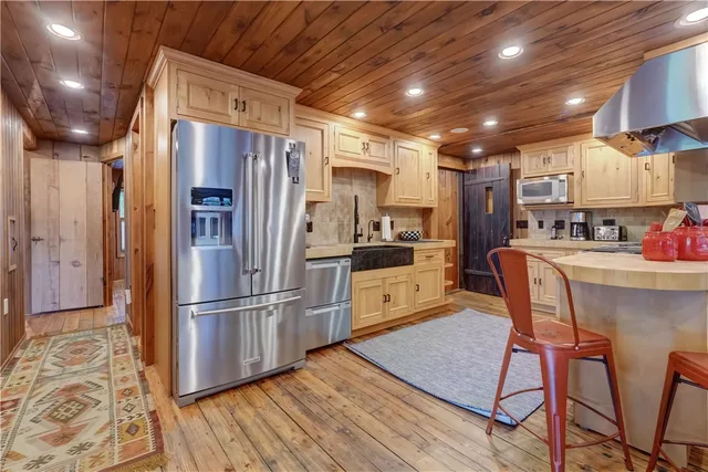 $2,495,000 | 5561 Logan Lane, Canandaigua Town, NY 14424