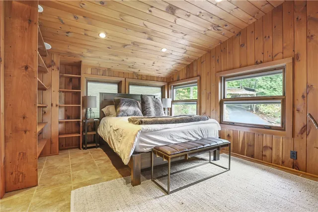 $2,495,000 | 5561 Logan Lane, Canandaigua Town, NY 14424