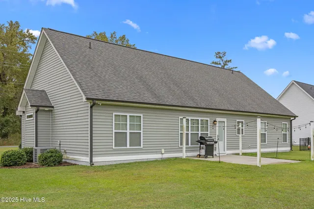 $395,000 | 2927 Avon Road, Greenville, NC 27858