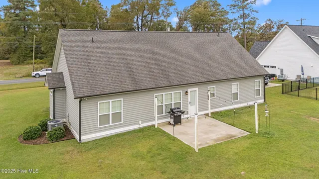 $395,000 | 2927 Avon Road, Greenville, NC 27858