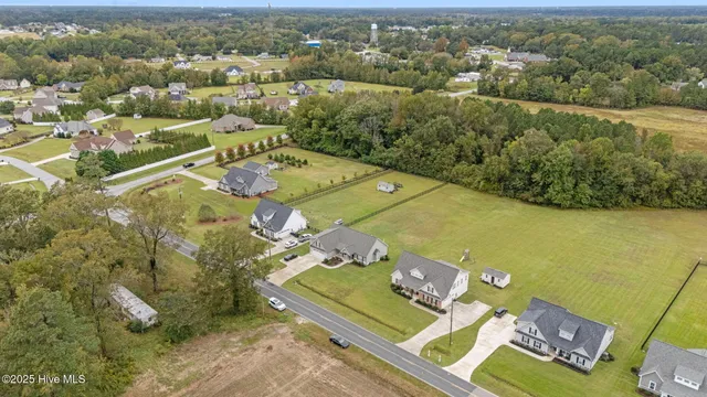 $395,000 | 2927 Avon Road, Greenville, NC 27858