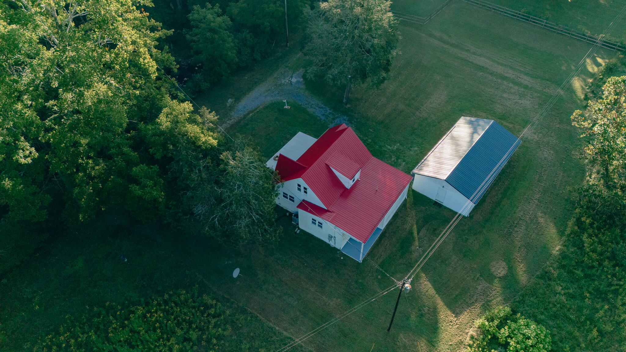 2827 Max Creek Road Hiwassee, VA 24347 - Photo 7 of 35 an aerial view of a house