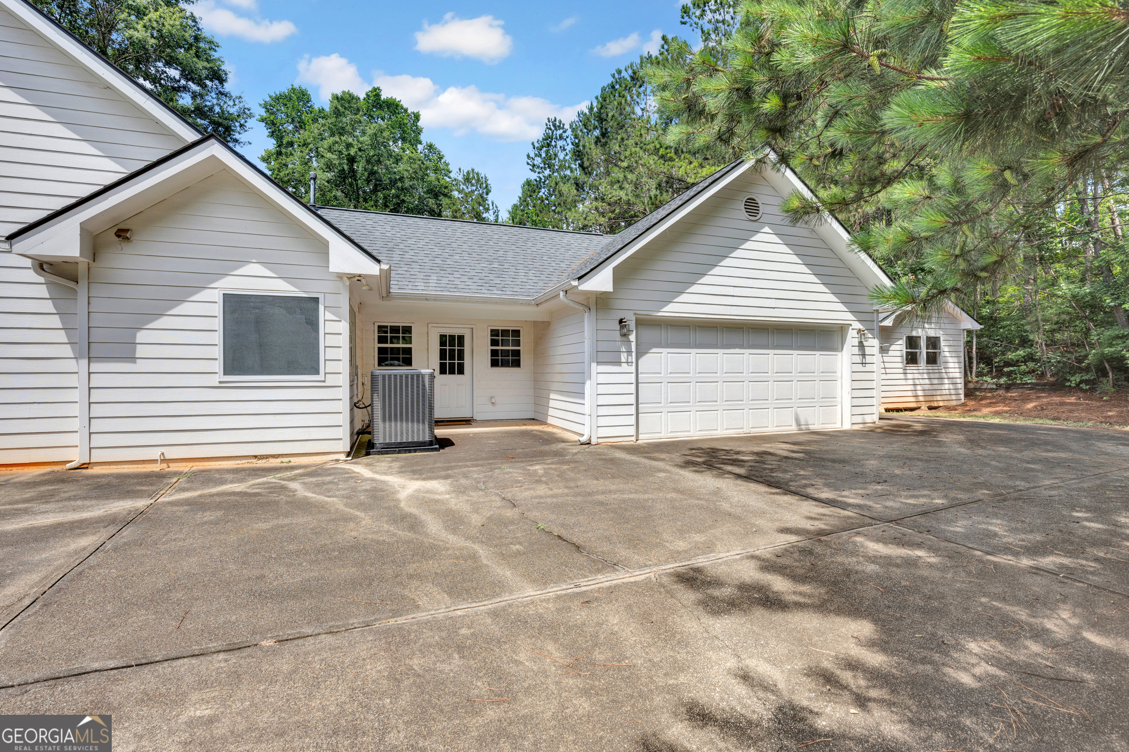 75 Bermuda Way Covington, GA 30016 - Photo 35 of 43
