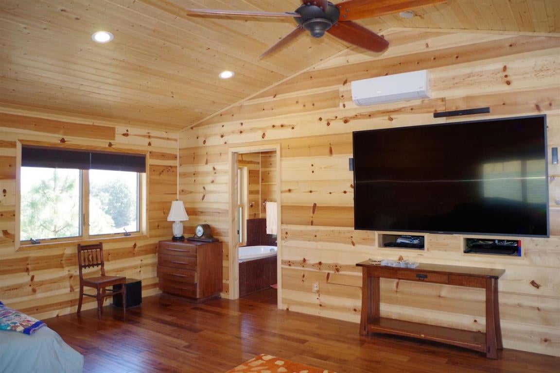 5825 Ager Road Montague, CA 96064 - Photo 15 of 27 Gallery Image 15