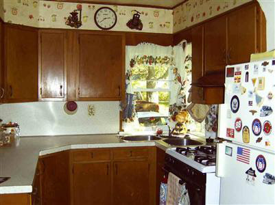 3236 North Genesee Road Flint, MI 48506 - Photo 5 of 7 20224472-4.JPG