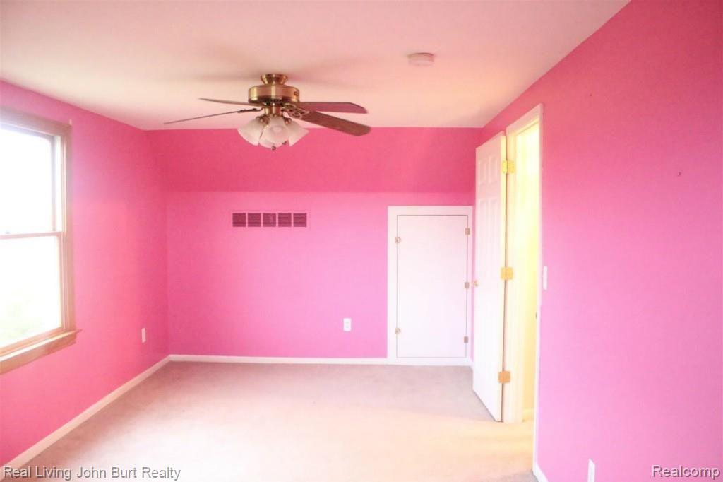 1956 Daley Road Lapeer, MI 48446 - Photo 14 of 36 IMG_3125.jpg