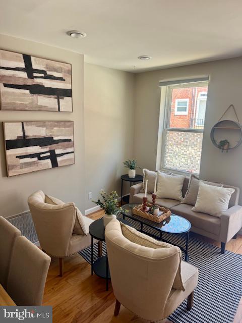 1432 Haubert Street Baltimore, MD 21230 - Photo 5 of 41 Cozy living space with modern art.