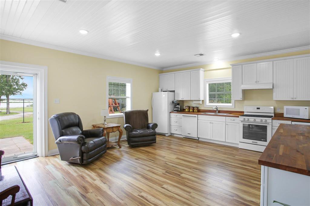 935 Bagdad Road Westlake, LA 70669 - Photo 22 of 35
