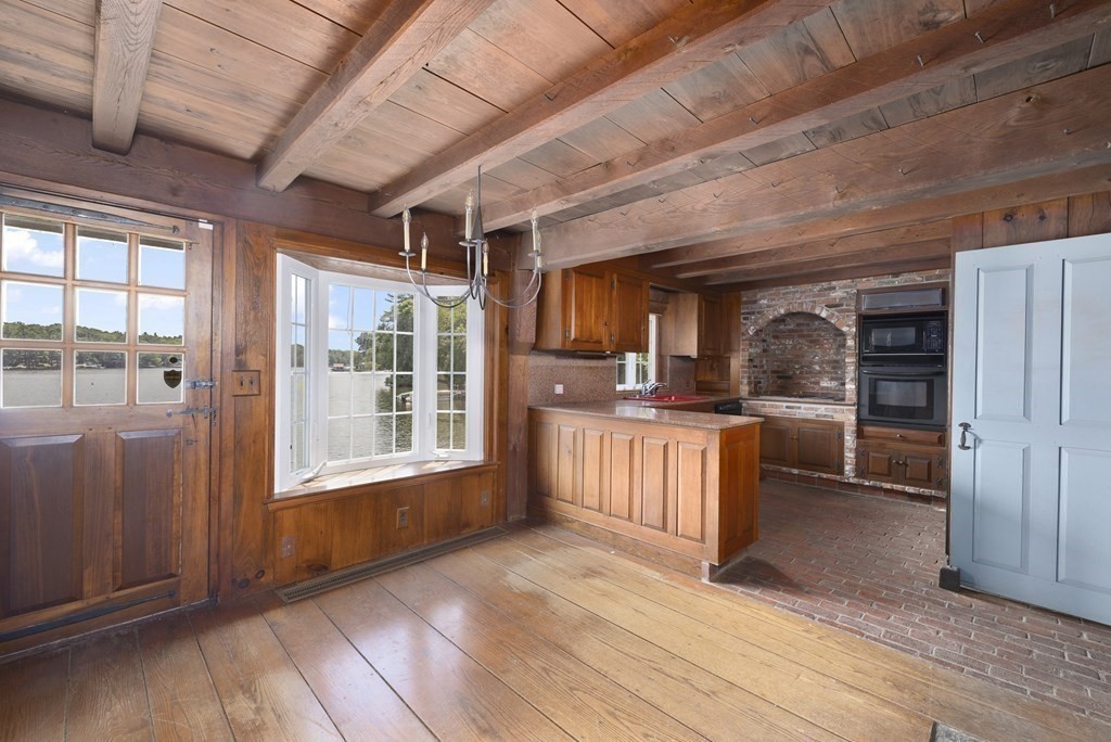 430 Camp Dixie Road Burrillville, RI 02859 - Photo 10 of 42 Gallery Image 10