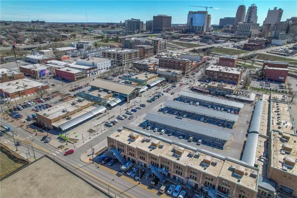 $310,000 | 200 Main Street, Unit 513, Kansas City, MO 64105