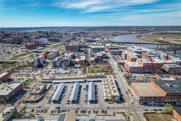 $310,000 | 200 Main Street, Unit 513, Kansas City, MO 64105