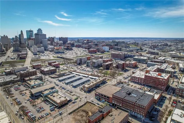 $310,000 | 200 Main Street, Unit 513, Kansas City, MO 64105