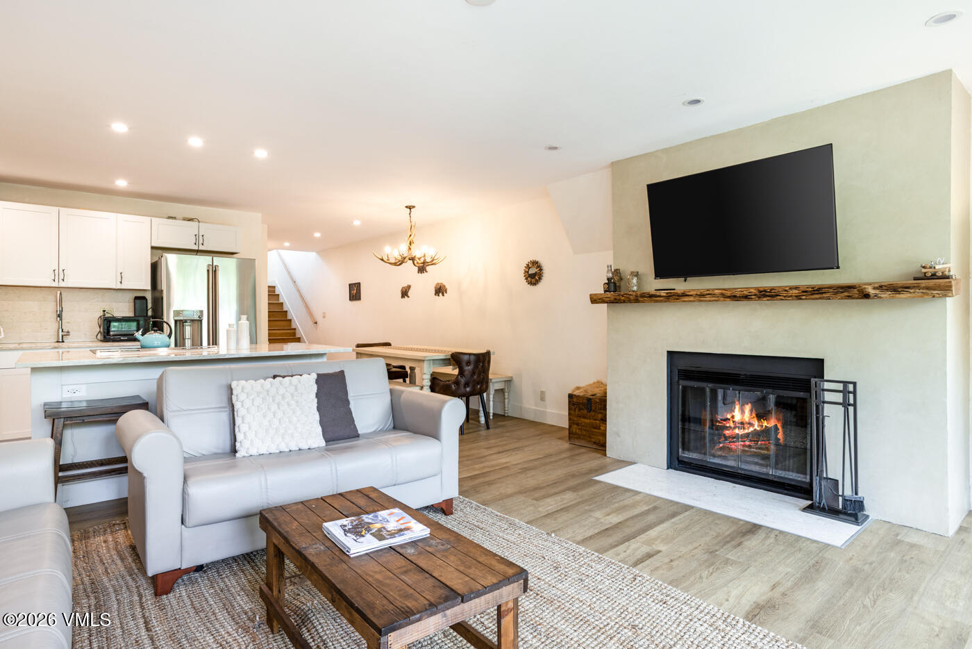 1100 North Frontage Road West, Unit 1415 Vail, CO 81657 - Photo 6 of 33 Simba Run 1415 MLS-23