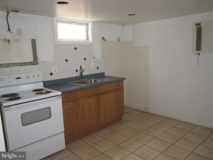 8312 Frye Road Alexandria, VA 22309 - Photo 22 of 23 Kitchen #2