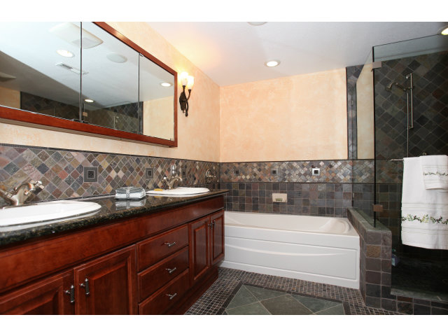 741 Pollard Road, Unit 9 Los Gatos, CA 95032 - Photo 15 of 20 Gallery Image 15