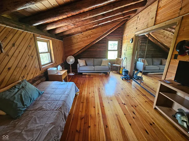 $949,000 | 4963 East County Road 900 South, Cloverdale, IN 46120