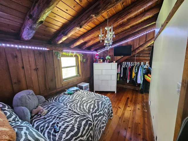 $949,000 | 4963 East County Road 900 South, Cloverdale, IN 46120