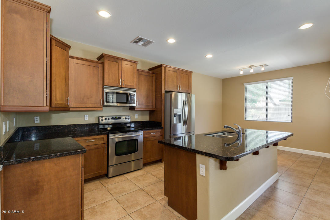 15753 West Berkeley Road Goodyear, AZ 85395 - Photo 12 of 35 12-Berkeley