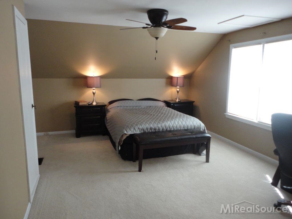 852 Columbia Road Berkley, MI 48072 - Photo 8 of 25