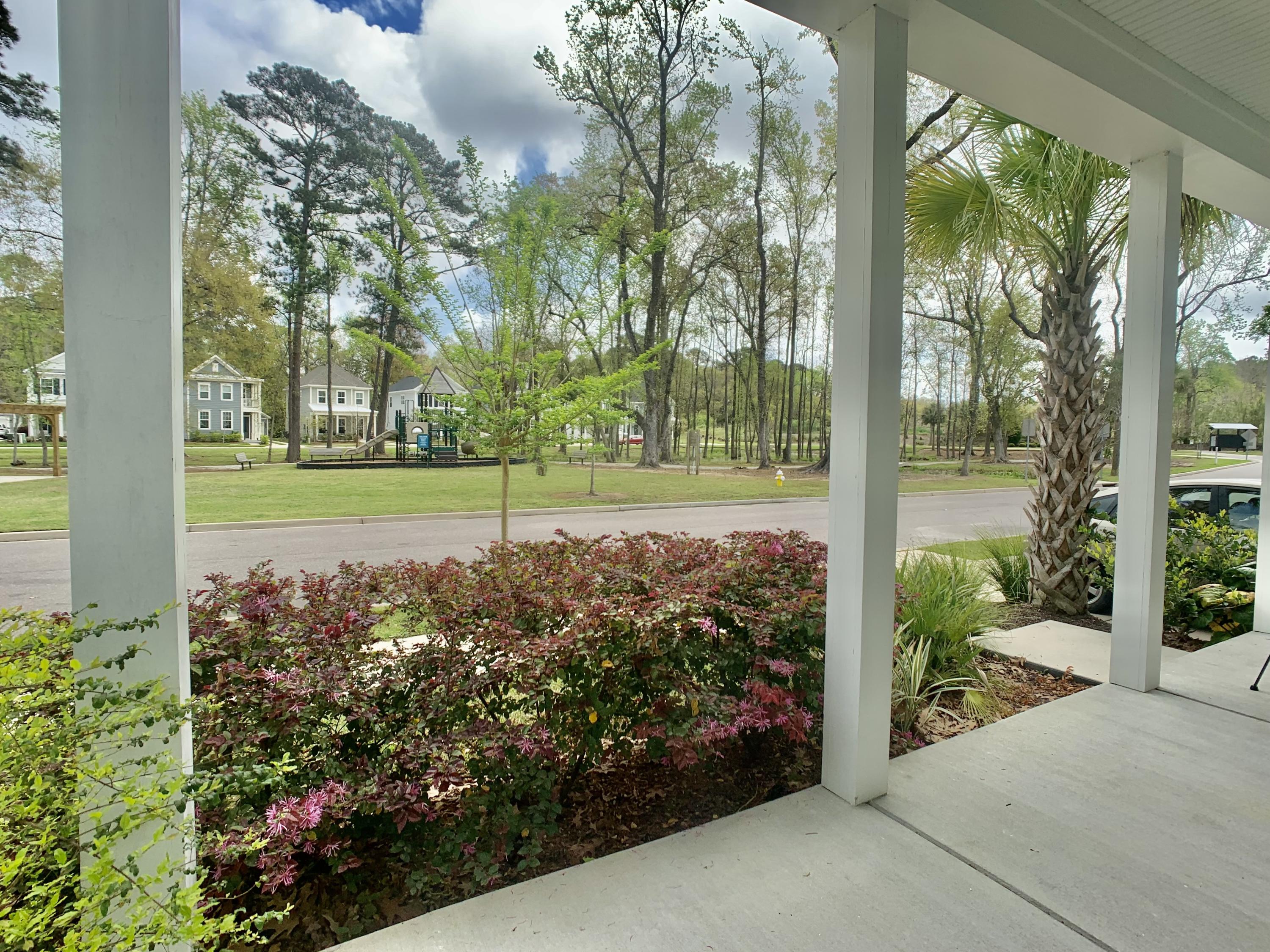 1860 Fleming Woods Road Charleston, SC 29412 - Photo 5 of 32 James Island Homes for Sale
