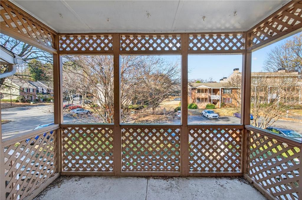 263 Quail Run Roswell, GA 30076 - Photo 10 of 47