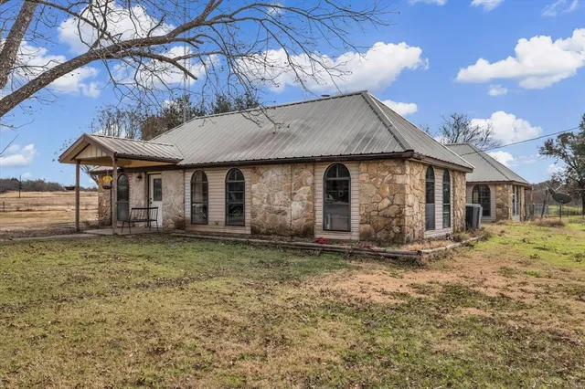 $450,000 | 510 Old Sawmill Road, Mart, TX 76664
