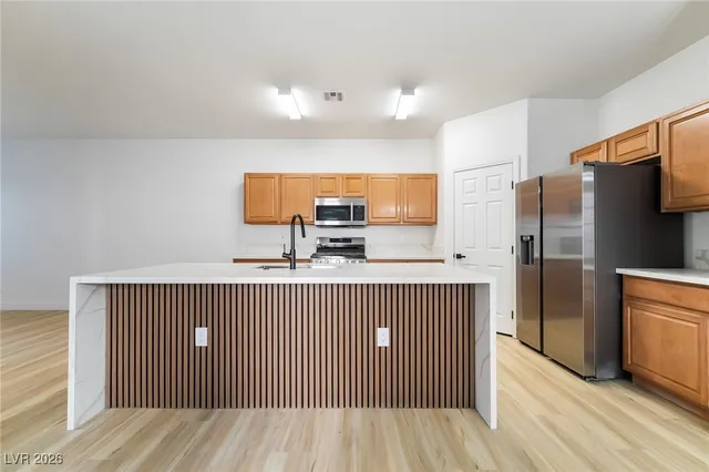 $2,395 | 5980 Gentleslope Street, Henderson, NV 89011