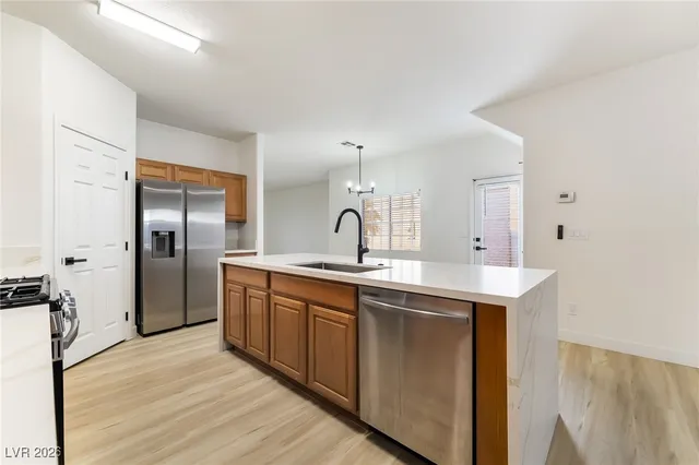 $2,395 | 5980 Gentleslope Street, Henderson, NV 89011