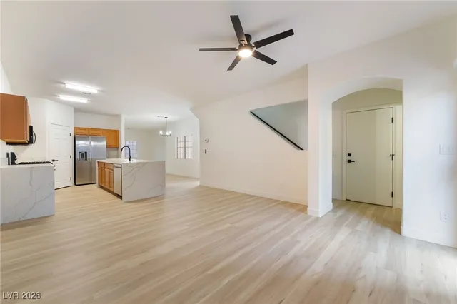 $2,395 | 5980 Gentleslope Street, Henderson, NV 89011